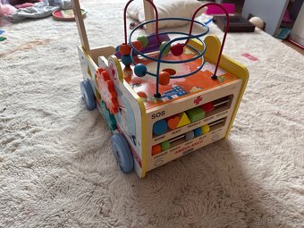 Choditko a kniha riekaniek - 2