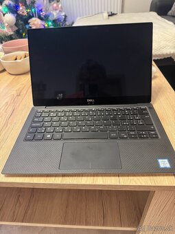 DELL XPS 13 P82Q - 2