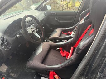 Golf 1,9 tdi  rally - 2