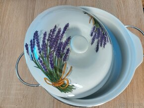 Zapekaciu misa s pokrievkou, levanduľa - 2