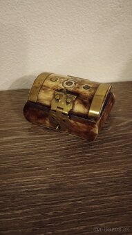 Šperkovnička zo slonovej kosti - 2