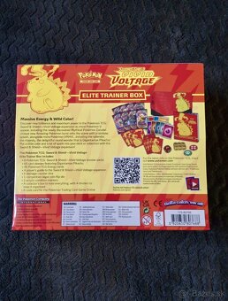 Pokémon TCG Vivid Voltage Elite Trainer Box - 2