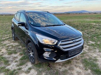 Ford Kuga 1.5 benzín - 2