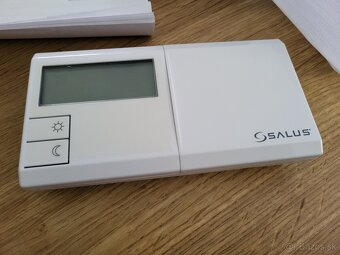 Programovatelný termostat SALUS 091FL - 2