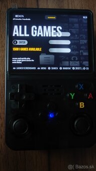 Nova herna konzola R36S so 64GB micro sd plnou hier a zabavy - 2