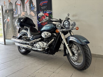 Suzuki VL800 Intruder Volusia - 2