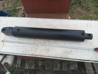 Hydraulický piest 860mm - 2