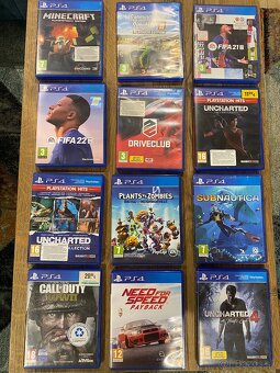 PS4 Slim 1TB+ hry - 2