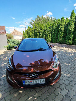 Hyundai i30 1.4i MPI , 73 kW, 115.700 km - 2