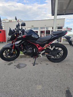 Honda hornet 750, rok 2024 - 2