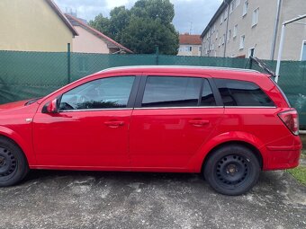 Opel Astra  H Caravan 2009 - 2