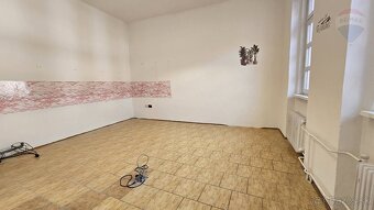 Priestor 34 m2 na prenájom, Farská 10, Nitra - 2