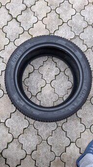 Predám zimné pneu Kleber Krisalp 255/45 R20 101V, DOT3823 - 2