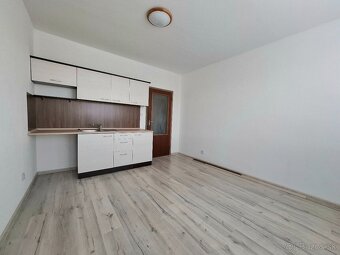 Garsónka s murovaným jadrom, Prievidza - Energetikov - 2