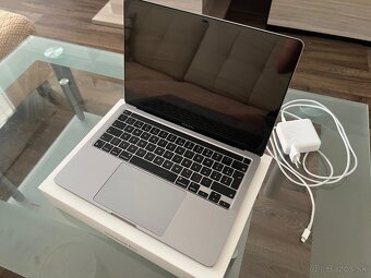 Apple M2 MacBook Pro 13 2022 - 2