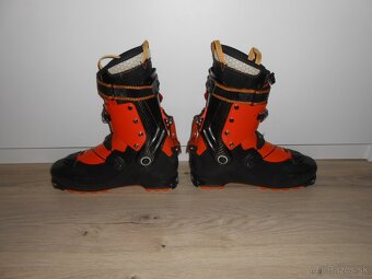 Predam v super stave skialp lyziarky ATOMIC BACKLAND SERIES - 2