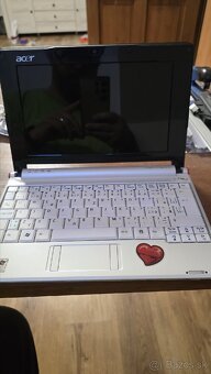Acer Aspire One N214 - 2