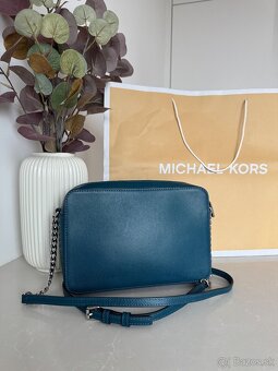 Michael Kors kozena crossbody kabelka - 2