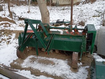 Predám rotavator za traktor 165cm - 2