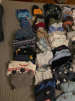 Mix oblečenia. Veľkosť 92 - 2