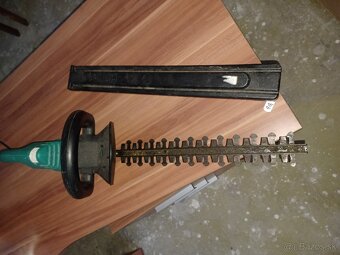 Elektrické nožnice na živý plot - 2