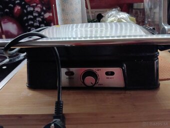 Kontaktný gril - 2