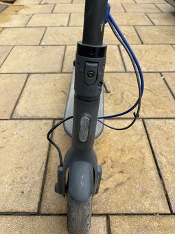 Xiaomi Mi Electric Scooter 3 - 2