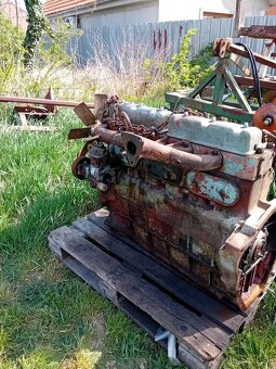 Motor 6 valec na nadradené diely - 2