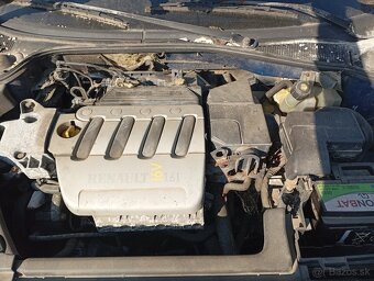 Renault laguna 1.6 i 1.9 dci - 2