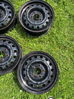 Predam Plechove disky r15 5x114,3 - 2