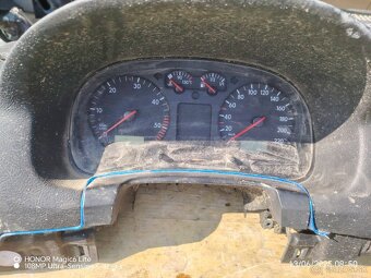 Golf 4 SDI palubovka - 2