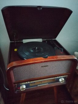 Retro radio aj na platne a USB - 2