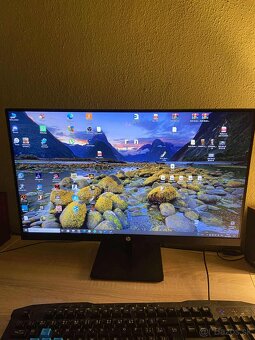 HP LCD V24v G5 - 2