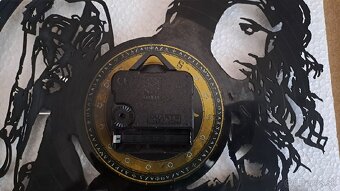 Nastenne hodiny z vinylu Wonder Woman - 2