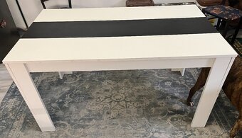 Predám čierno-biely kuchynský stôl - 2