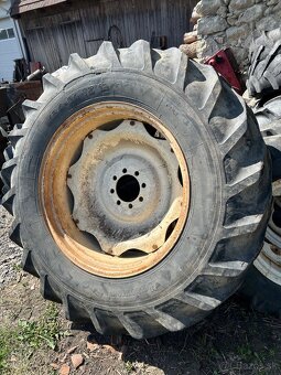 predám zadné kolesá R34 na zetor major proxima - 2