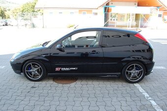 Ford Focus ST 2.0b - 2