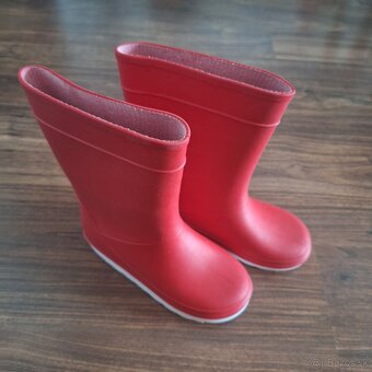 Červené gumáky Lupillu 2x obuté, veľkosť 28/29 - 2