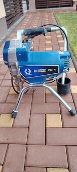 Airless stroj na aplikaciu farieb - 2