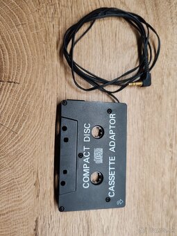 Kazetový adaptér aux. - 2