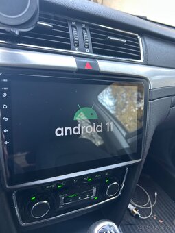 Dotykové radio pre Superb 2 - 2