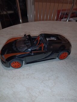 Predám Bugatti Veyron - 2