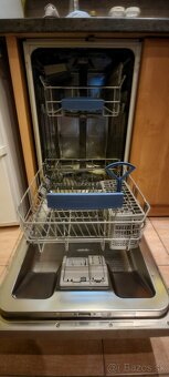 Predám umývačku riadu Bosch - 2