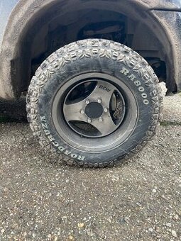 Komplet obutie BCW 6x139,7 - 2