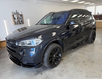 BMW X5 3.0d X-Drive F15 M-Packet Performance - 2