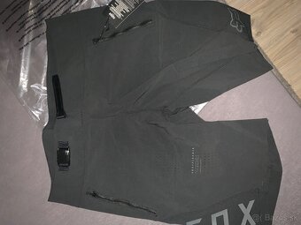 Predané Fox Flexair short nové - 2
