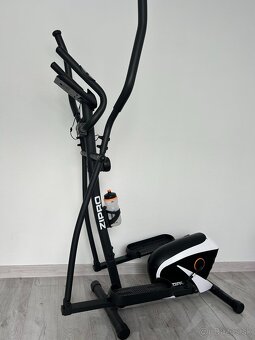 Orbitrek - magnetický eliptický trenažér Zipro Shox Rs - 2