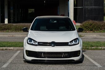 Volkswagen Golf 2.0 TFSI GTI DSG. - 2