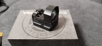 Kolimator Vector Optics - 2