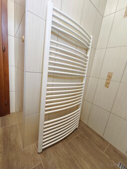 Predám radiátor rebrík 60x130 cm - 2